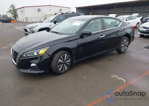 2021 Nissan Altima Sv Fwd z USA, uszkodzony, nr VIN 1N4BL4DV1MN300027